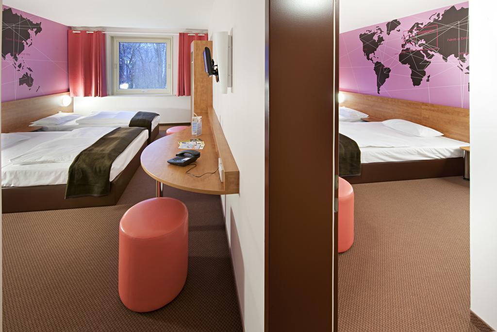 Hotel Hannover-Garbsen Extérieur photo